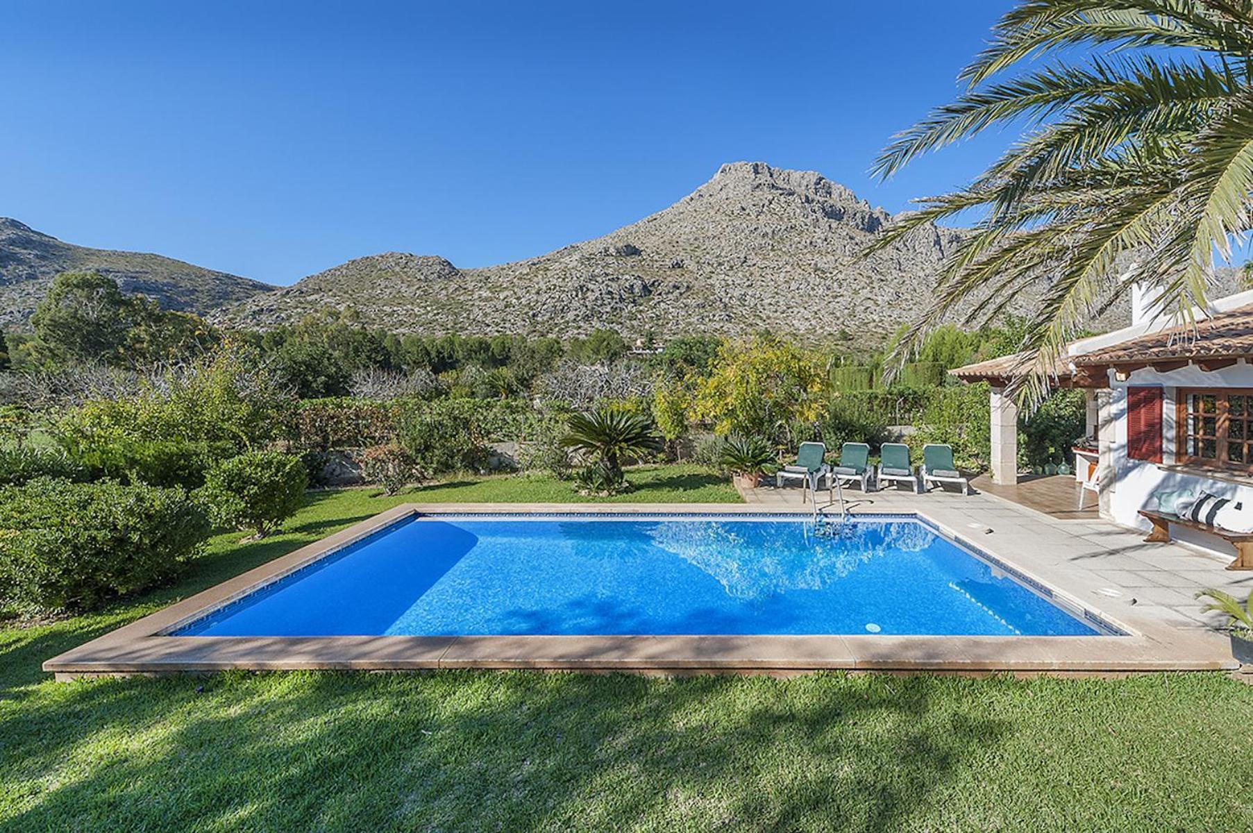 Villa Deia *